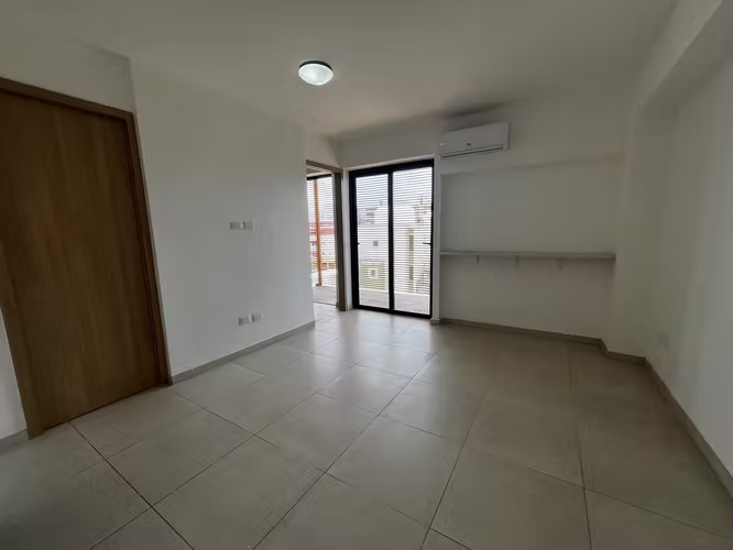 Apartamento en Alquiler en Viejo Arroyo Hondo de UNA Habitación  - Imagen 12