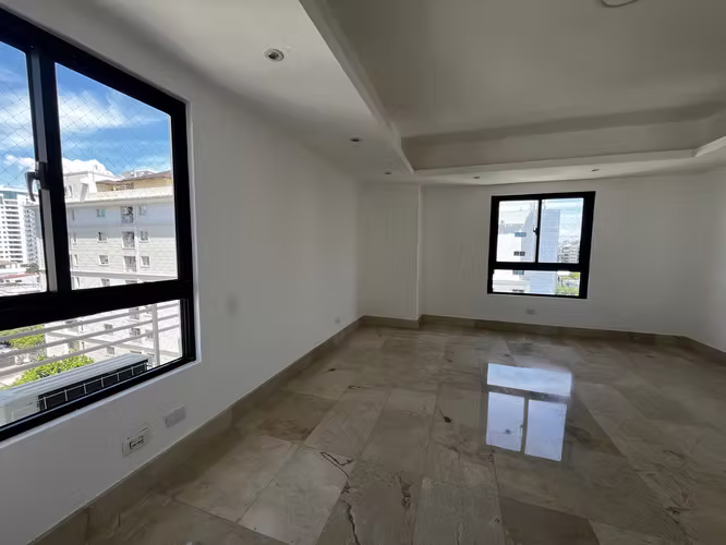 Apartamento en Alquiler en Piantini de TRES Habitaciones  - Imagen 16