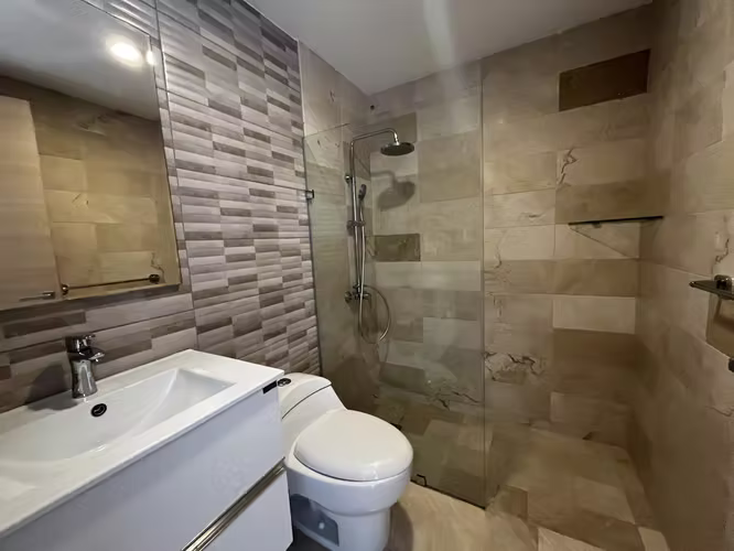 Apartamento en Alquiler en Piantini de TRES Habitaciones  - Imagen 11