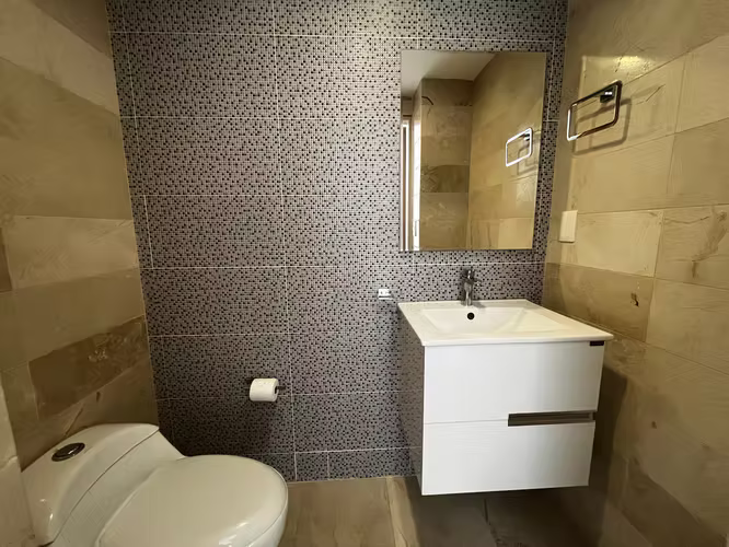 Apartamento en Alquiler en Piantini de TRES Habitaciones  - Imagen 8