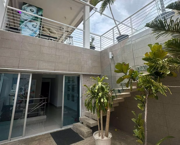LUXURY 3-LEVEL PENTHOUSE FOR SALE AND RENT | ENSANCHE PARAÍSO - Imagen 9