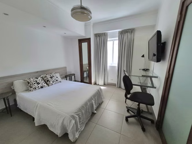 Apartamento en alquiler Piantini, 2 hab amueblado - Imagen 9