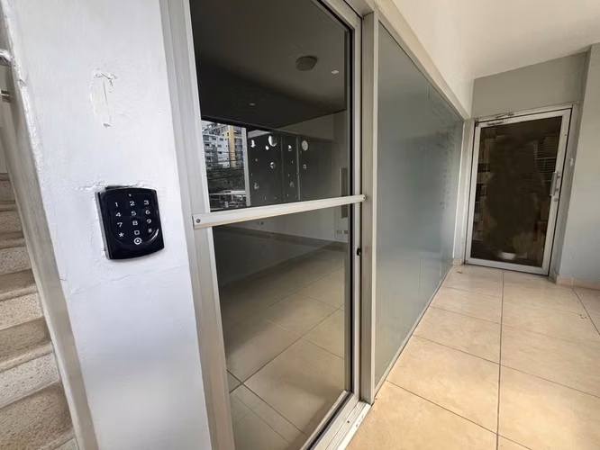 Oficina Alquiler Evaristo Morales de 45 m2 – Segundo Nivel  - Imagen 11