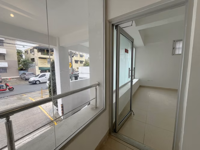 Local Comercial Alquiler NACO de 44m2 – Primer Nivel - Imagen 7