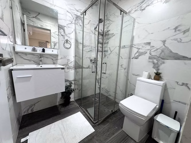 Apartamento Amueblado con dos parqueos en Evaristo Morales Evaristo Morales, Santo Domingo D.N. - Imagen 7