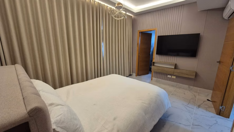 ALQUILO APARTAMENTO EN NACO  AMUEBLADO - Imagen 4