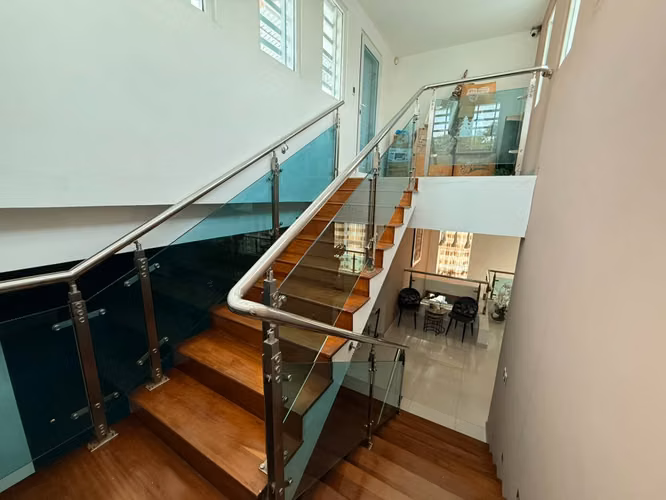 Majestuosa Casa en Santo Domingo Este  - Imagen 7