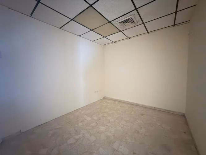 alquiler de LOCAL comercial para oficinas o cualquier tipo de negocio próximo a la Winston Churchill , segundo Nivel . - Imagen 6