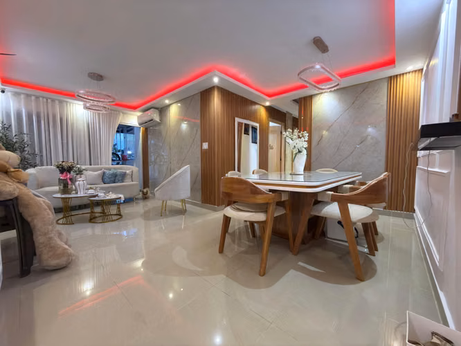 Apartamento en Venta en la Jacobo Majlutal, segundo nivel de 3 Habitaciones y 2 Parqueos próximo a el Ole de