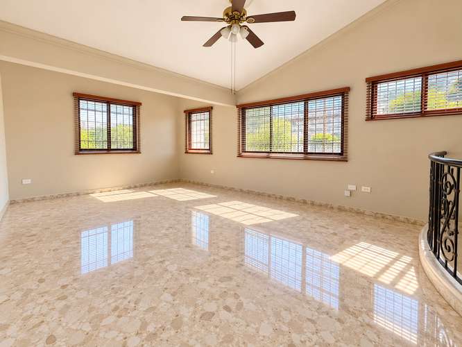 Se vende casa en las praderas de 3 habitaciones con piscina y jacuzzi en residencial cerrado - Imagen 10