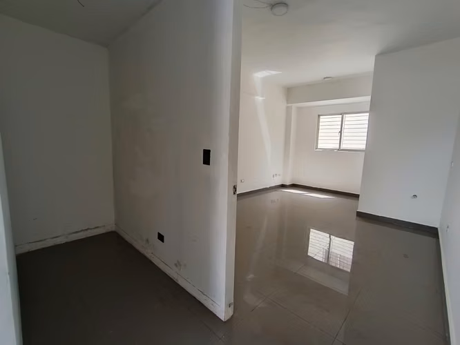 Local comercial en alquiler en los prados - Imagen 2