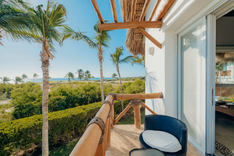 Villa de Lujo en Caletón, Cap Cana | 1,750 m² con Vista al Mar y al Golf