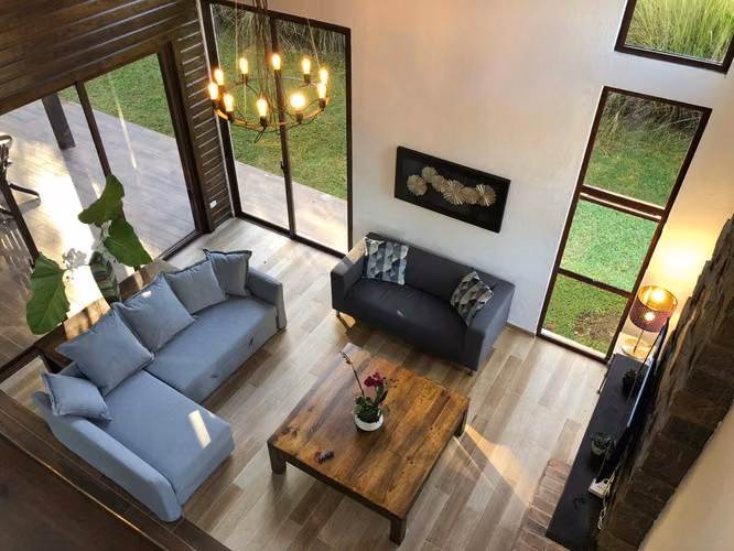 Villa en vena de 4 habitaciones en Jarabacoa