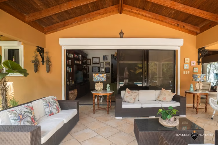SE VENDE Metro Country Club, Juan Dolio - Imagen 5