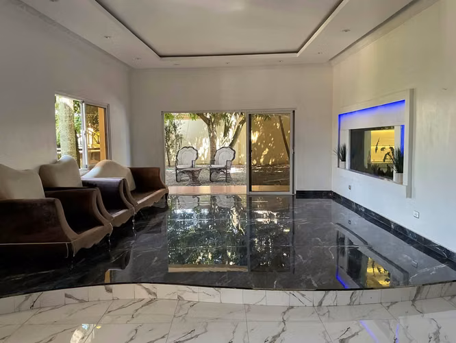 Oportunidad - Esta espectacular residencia ha sido diseñada para quienes buscan amplitud, comodidad y acabados de primer - Imagen 8