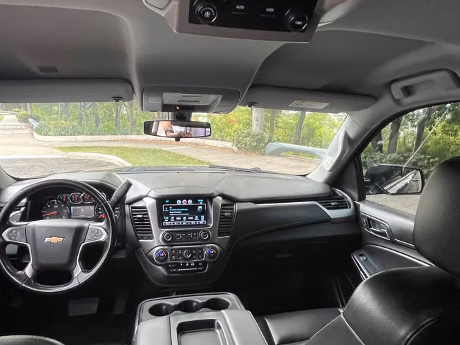 Vendo Chevrolet tahoe 