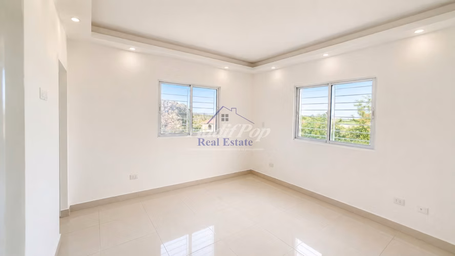 BEAUTIFUL APARTMENT IN PRIVATE RESIDENTIAL RENT