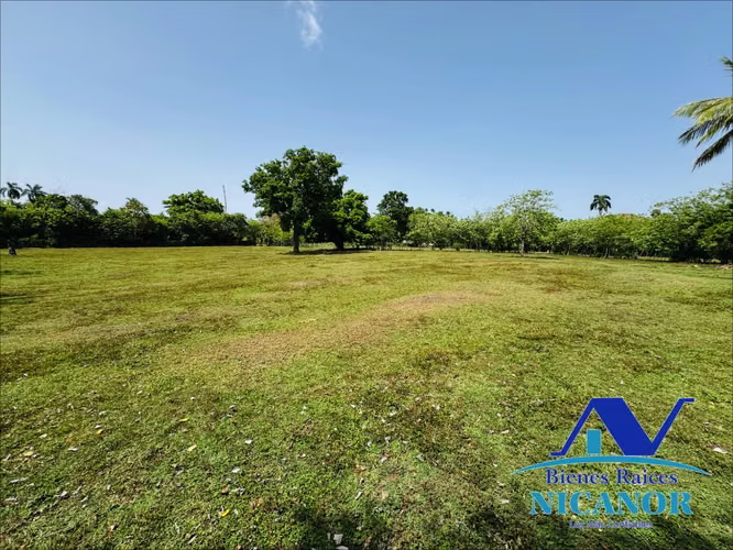Finca de 825 tareas en venta 
