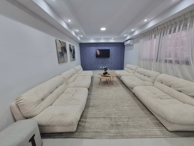 Apartamento en alquiler Evaristo Morales, 2 hab con area social - Imagen 17