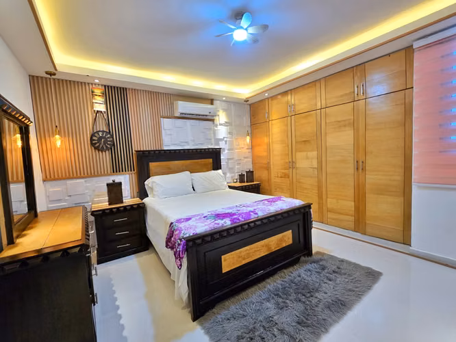 Apartamento en Alquiler Amueblado en Brisa Oriental, cerca de la Av Ecologica 1ro piso 