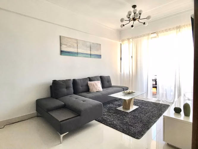 Apartamento Amueblado de 1 Hab. en Bella Vista, Distrito Nacional.