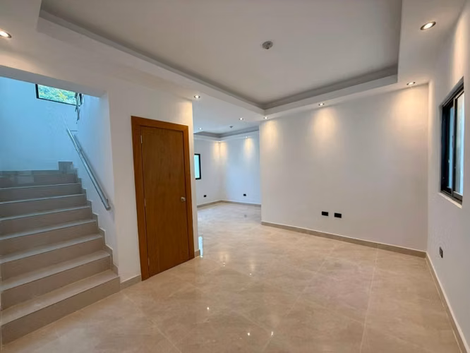 Casa Nueva en Venta en Los Hidalgos de 3 habitaciones