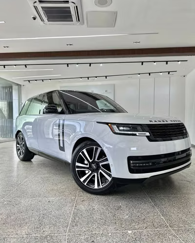 Range Rover Vogue 2023 Full 4,000 millas 