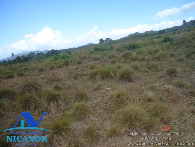 Terreno de 452,500 M2 frente a la playa en venta en puerto plata - Imagen 4