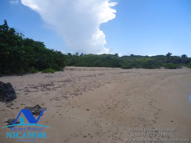 Terreno de 452,500 M2 frente a la playa en venta en puerto plata - Imagen 13
