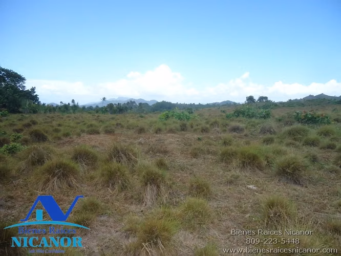 Terreno de 452,500 M2 frente a la playa en venta en puerto plata - Imagen 7
