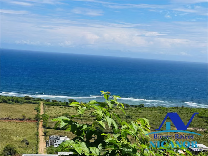 Terreno con playa y vista al mar en venta en Luperon puerto plata - Imagen 4