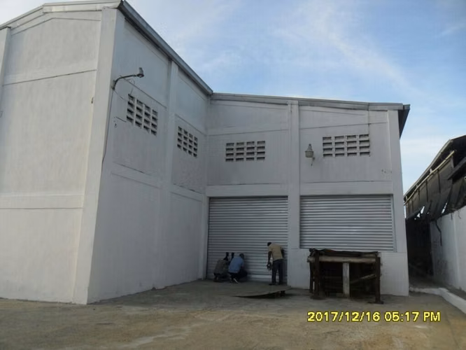 Alquilo Nave de 700 m2 Próximo a Autopista Duarte - Imagen 2