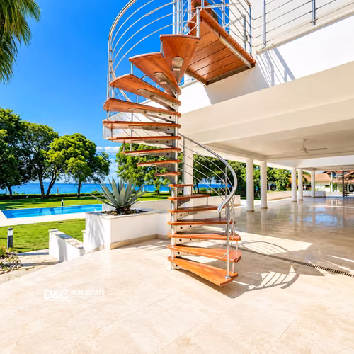 VILLA EN VENTA EN SOSUA  PLAYA CHIQUITA  Con acceso privado a la playa - Imagen 7