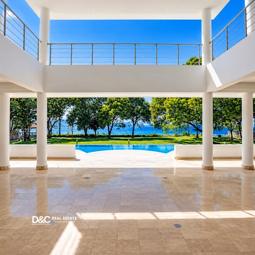 VILLA EN VENTA EN SOSUA  PLAYA CHIQUITA  Con acceso privado a la playa - Imagen 10
