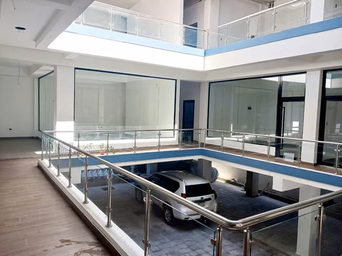 Local Comercial en Alquiler, Santo Domingo Este - Imagen 3