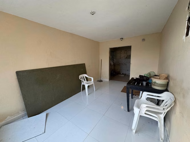 Alquilo Local Comercial en Ensanche Julieta - Imagen 2