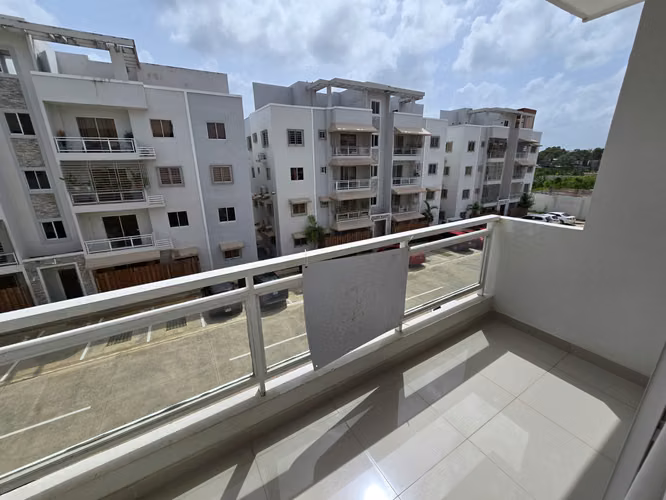 Apartamento en La Jacobo Majluta, residencial Praderas del Mirador - Imagen 11