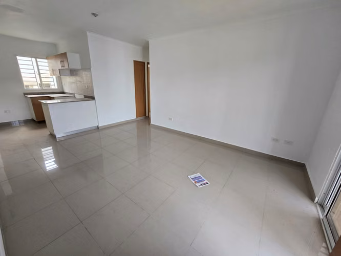Apartamento con Terraza Privada Jacobo Majluta  4to Piso   - Imagen 14