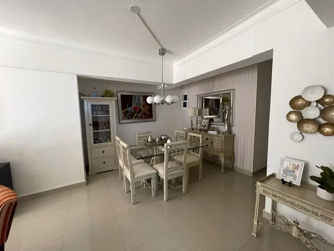 2do nivel con terraza y parqueos techados en jardines del sur - Imagen 10