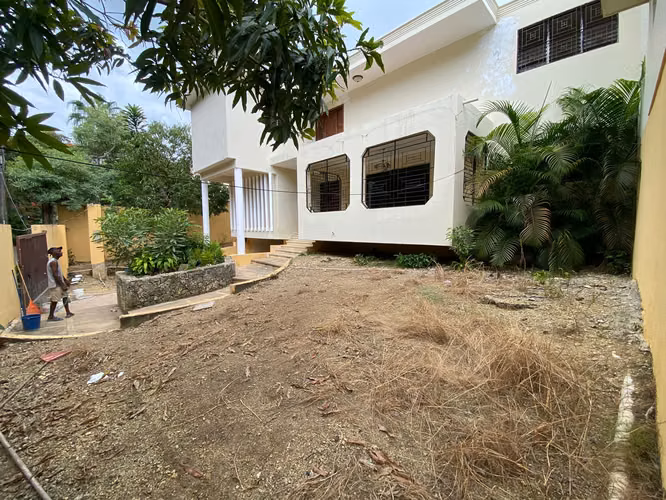 Vendo Casa de oportunidad en arroyo hondo  - Imagen 4