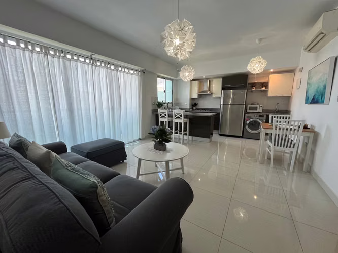 Apartamento en Alquiler en Piantini Amueblado de UNA Habitación  - Imagen 2