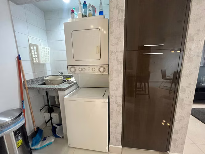 Apartamento en Alquiler en Piantini Amueblado de UNA Habitación  - Imagen 8