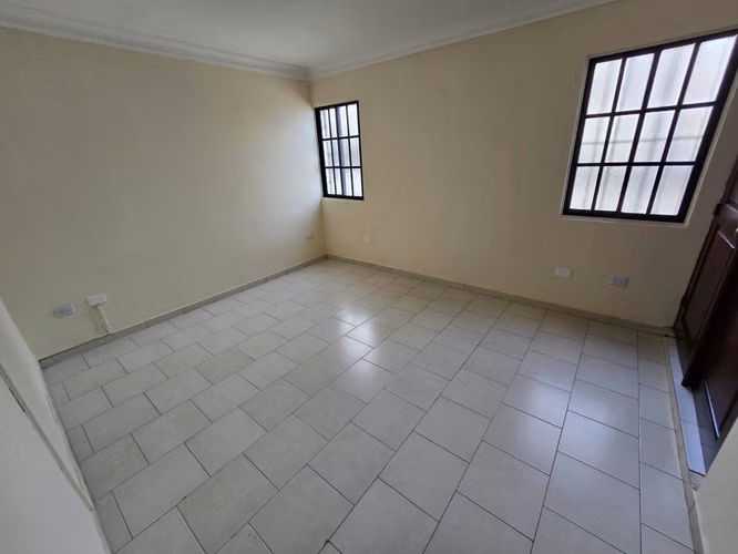Apartamento El Claret detras de Almacenes Unidos Arroyo Hondo alquiler  2do Piso  - Imagen 11