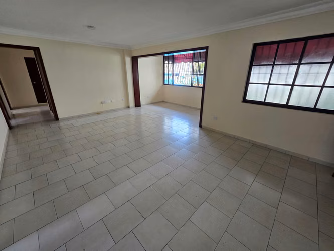 Apartamento El Claret detras de Almacenes Unidos Arroyo Hondo alquiler  2do Piso  - Imagen 13