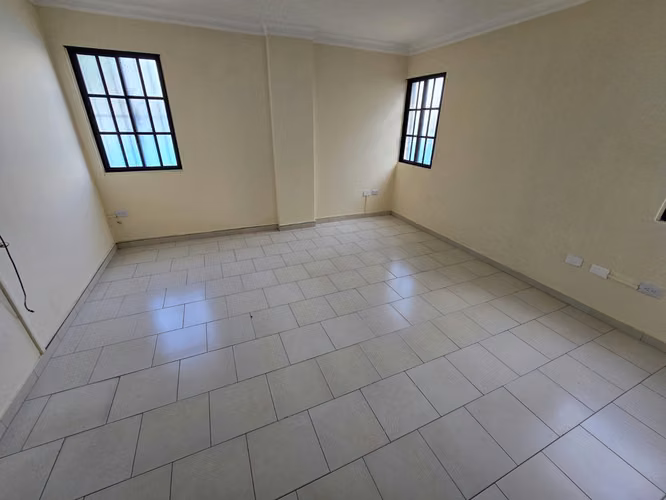 Apartamento El Claret detras de Almacenes Unidos Arroyo Hondo alquiler  2do Piso  - Imagen 7