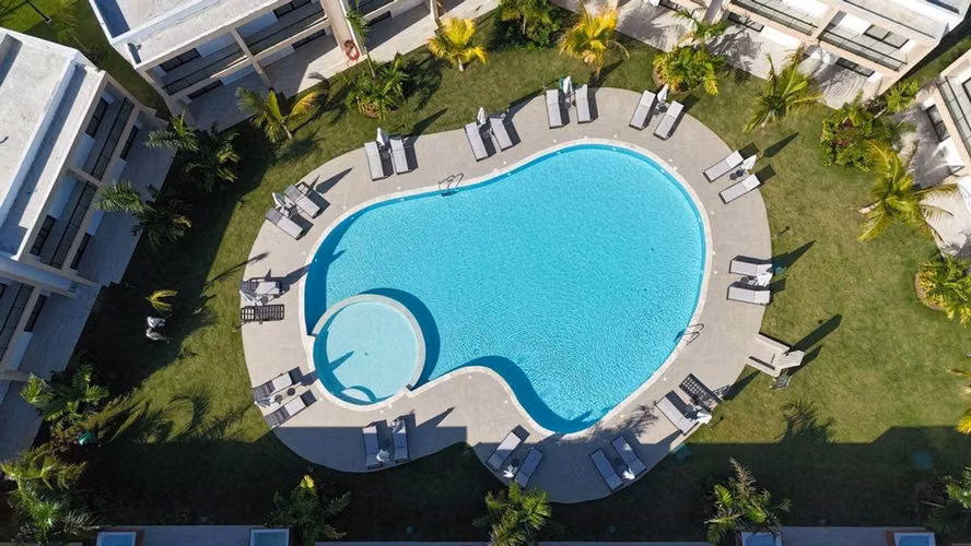 APARTAMENTO TIPO Townhouse EN VENTA EN LA ROMANA | CON JACUZZI PRIVADO