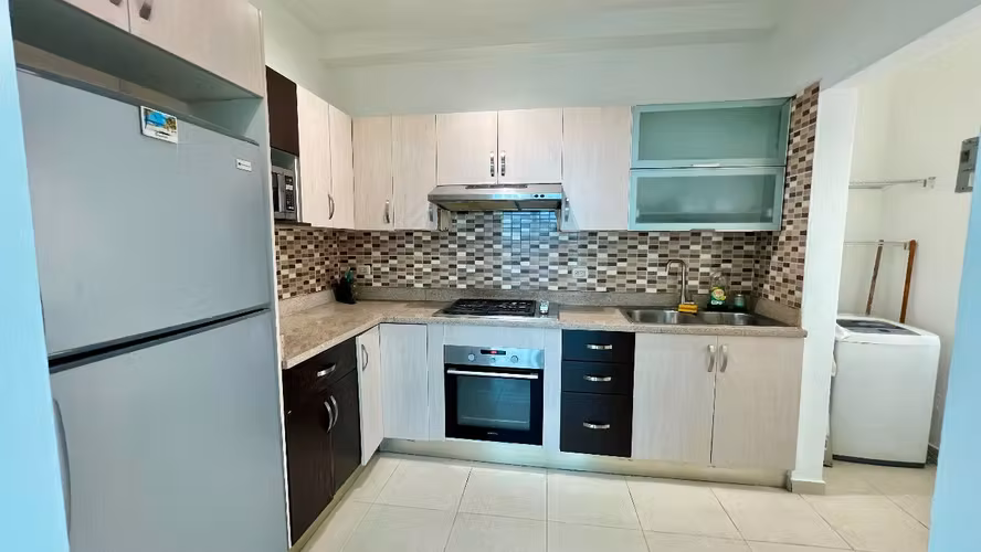 En Bella Vista Apartamento de 2 habitaciones | 100m | Vista Despejada - Imagen 6