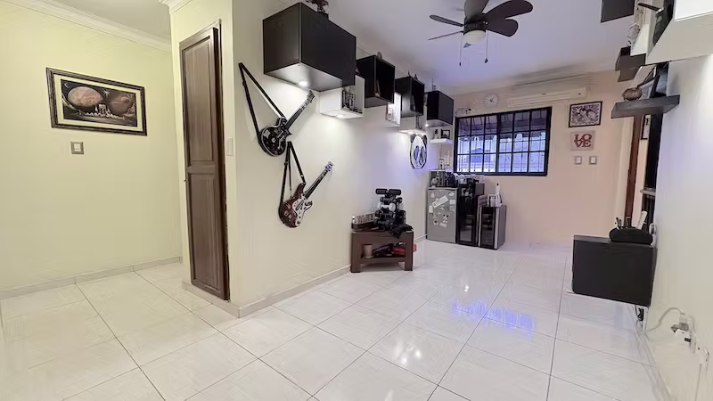  Casa de 2 Niveles en Residencial Cerrado | Amplios Espacios. Próximo a la Embajada Americana. - Imagen 10