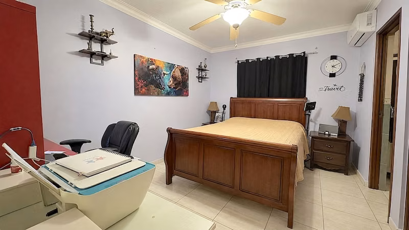  Casa de 2 Niveles en Residencial Cerrado | Amplios Espacios. Próximo a la Embajada Americana. - Imagen 12