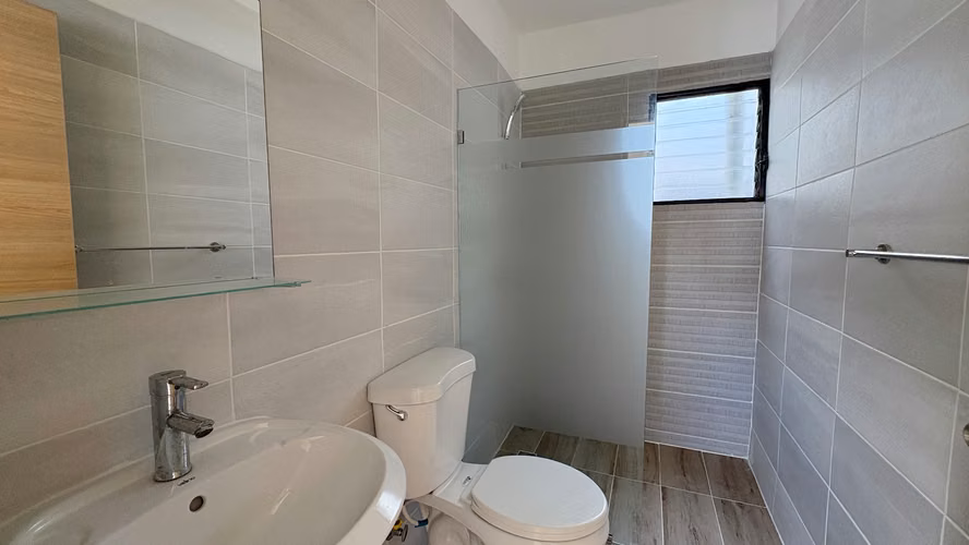 Venta apartamento a Estrenar en Ciudad Juan Boch con Techo propio para terraza  - Imagen 9